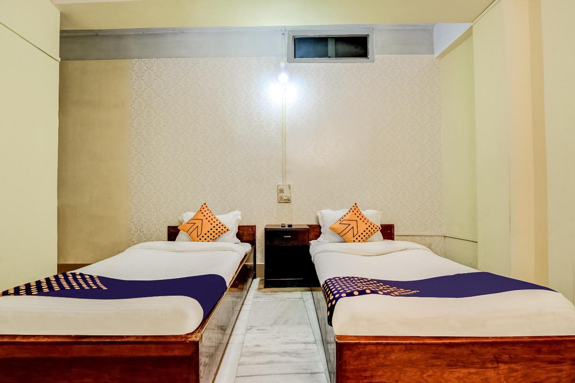 Spot On Durba 2 Hotel Tezpur Eksteriør billede