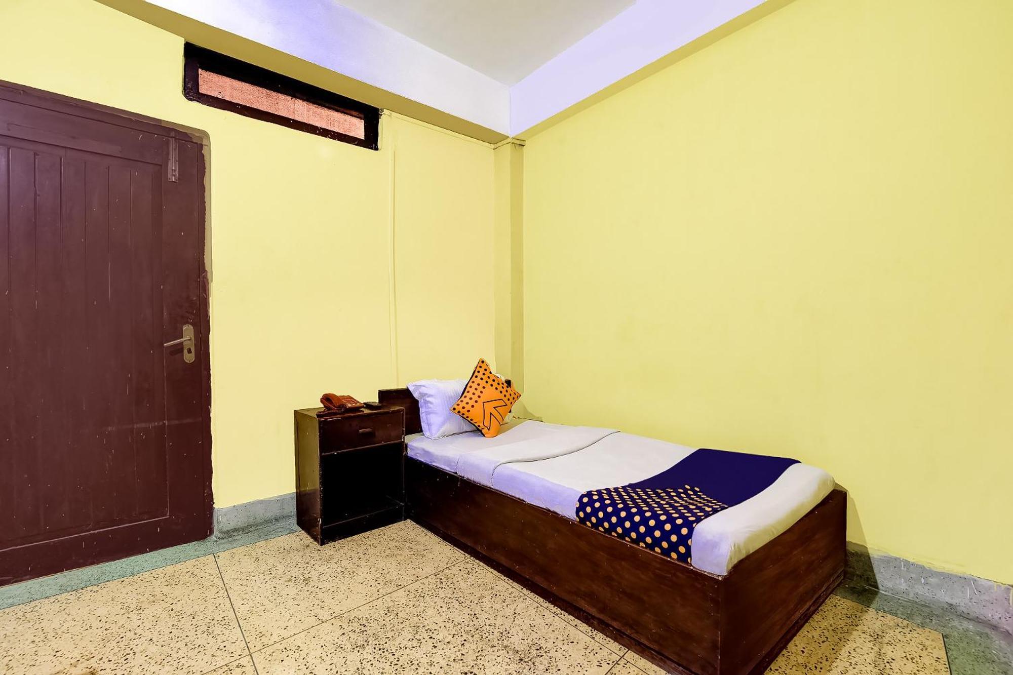 Spot On Durba 2 Hotel Tezpur Eksteriør billede