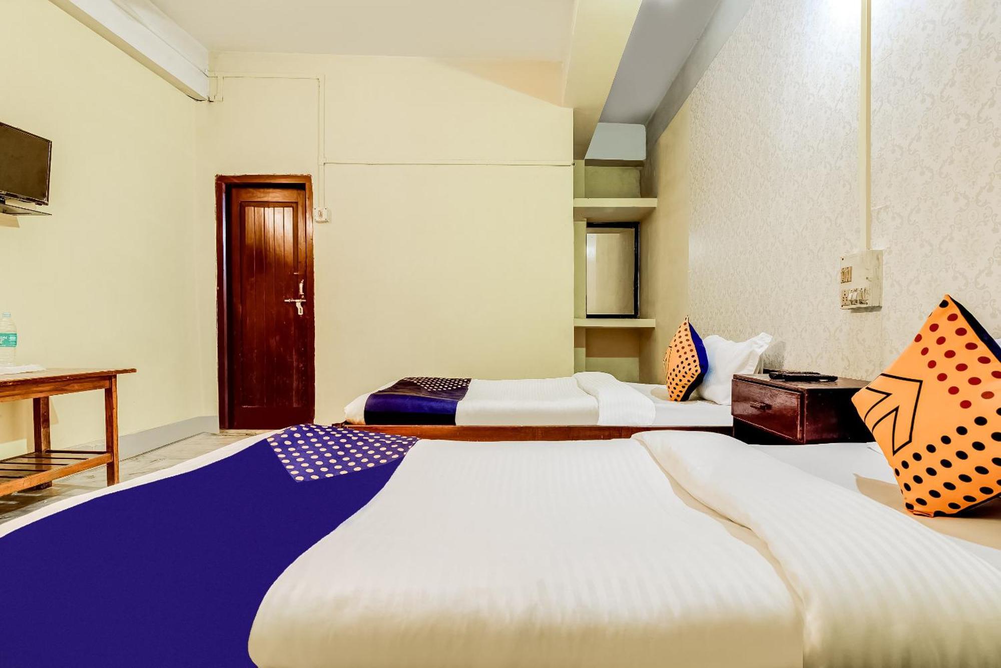 Spot On Durba 2 Hotel Tezpur Eksteriør billede