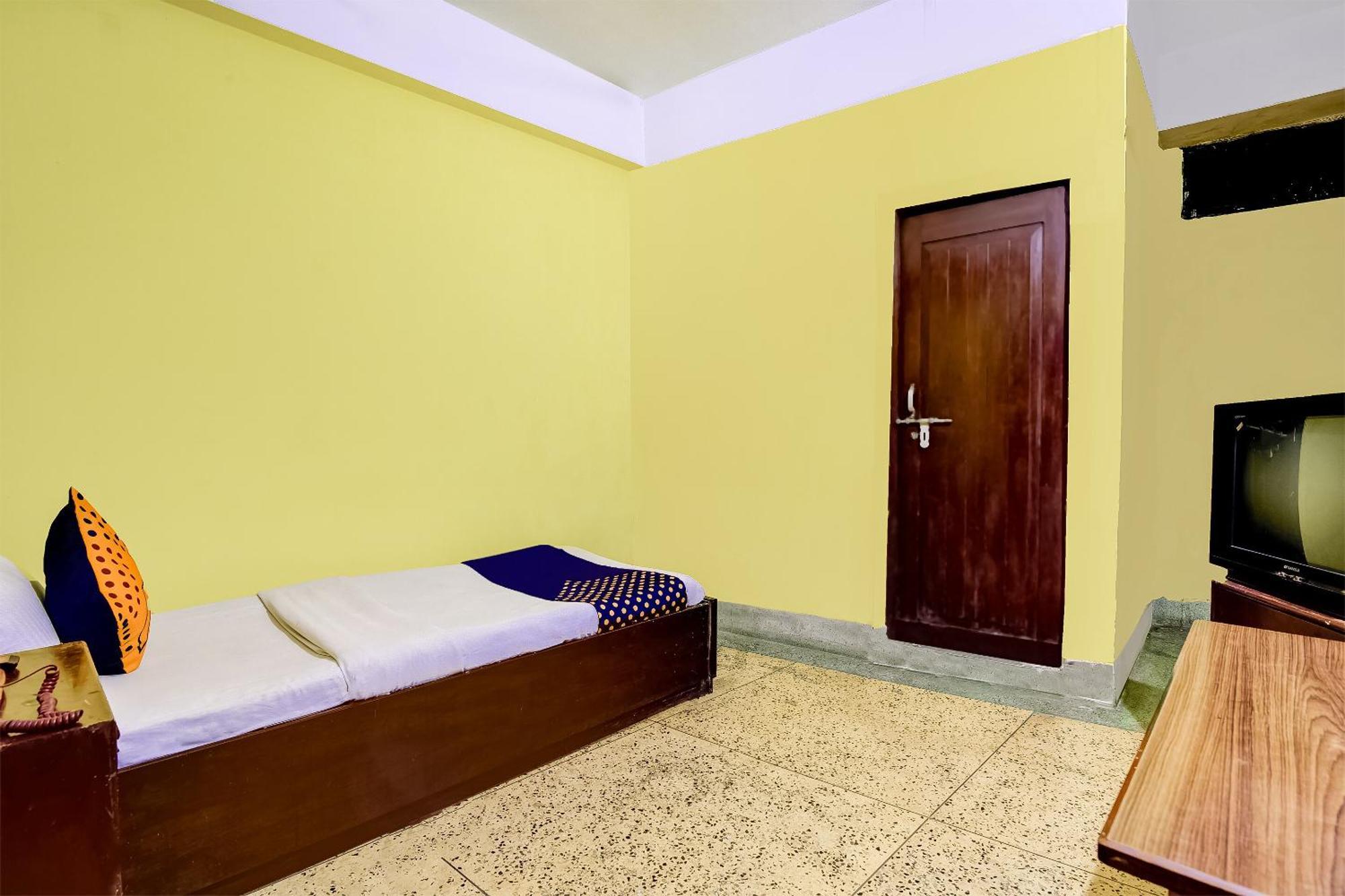 Spot On Durba 2 Hotel Tezpur Eksteriør billede